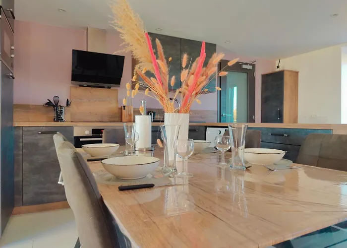 Noel - Jacuzzi, Sauna Et Calme Absolu